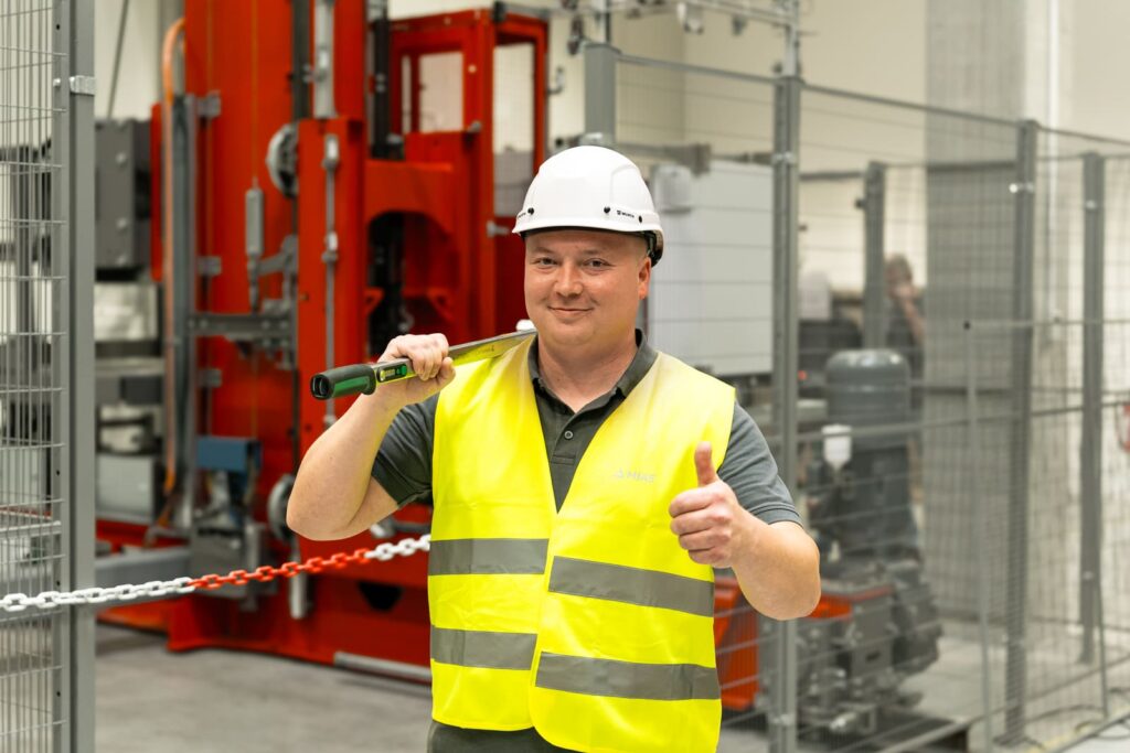 F_MIAS_CP_030724_187